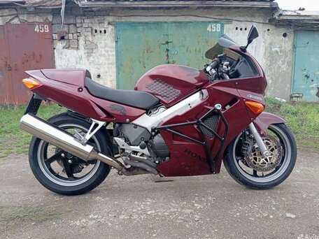 1999 Honda VFR 800, красный, 375000 рублей, вид 5