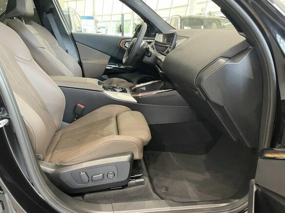 2025 BMW X3 20d xDrive IV (G45/G48), чёрный, 9350000 рублей - вид 13