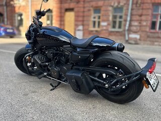 2021 Harley-Davidson Sportster S, чёрный, 1520000 рублей, вид 3