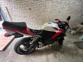 2009 Honda CBR 600RR, красный, 550000 рублей, вид 2