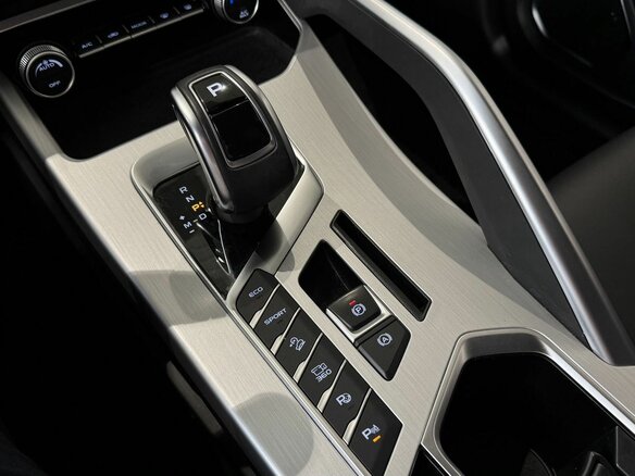 2022 Geely Coolray I, жёлтый, 1790000 рублей - вид 18