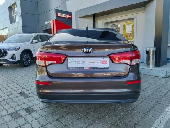 2016 Kia Rio III Рестайлинг, коричневый, 1142907 рублей - вид 16