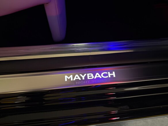 2026 Mercedes-Benz Maybach S-Класс 580 II (Z223) Рестайлинг, чёрный, 38570000 рублей - вид 17