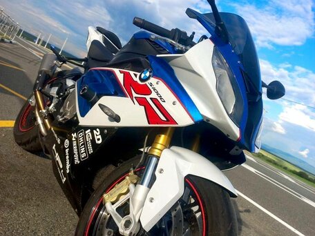 2018 BMW S 1000 RR, белый, 1600000 рублей, вид 3