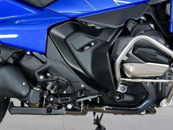 2025 BMW R 1300 RT, синий, 3099000 рублей - вид 9