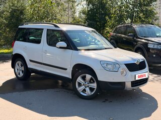 2011 Skoda Yeti I, белый, 850000 рублей, вид 3