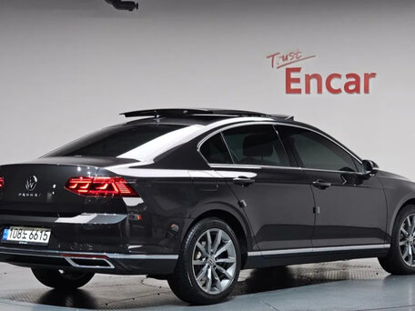 2022 Volkswagen Passat B8 Рестайлинг, чёрный, 1933000 рублей, вид 4