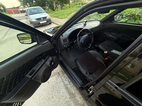 2009 Lada (ВАЗ) Priora I, чёрный, 449000 рублей - вид 9