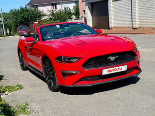 2022 Ford Mustang VI Рестайлинг, красный, 3800000 рублей, вид 3