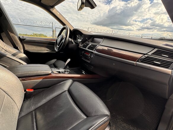 2011 BMW X5 30d II (E70) Рестайлинг, белый, 1999999 рублей - вид 7