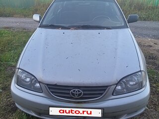 2001 Toyota Avensis I Рестайлинг, серебристый, 299000 рублей, вид 4