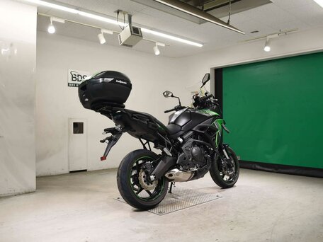 2024 Kawasaki Versys 650, чёрный, 927000 рублей, вид 5