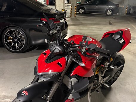 2024 Ducati Streetfighter V2, красный, 1600000 рублей, вид 4