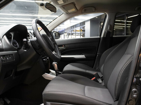 2018 Suzuki Vitara II, чёрный, 1499000 рублей - вид 8