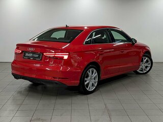 2019 Audi A3 III (8V) Рестайлинг, красный, 1890000 рублей, вид 5