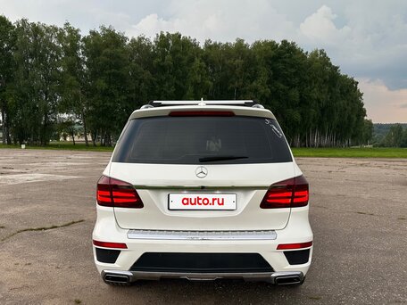 2015 Mercedes-Benz GL-Класс 400 II (X166), белый, 2900000 рублей, вид 3