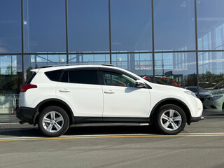 2013 Toyota RAV4 IV (XA40), белый, 1610000 рублей, вид 2