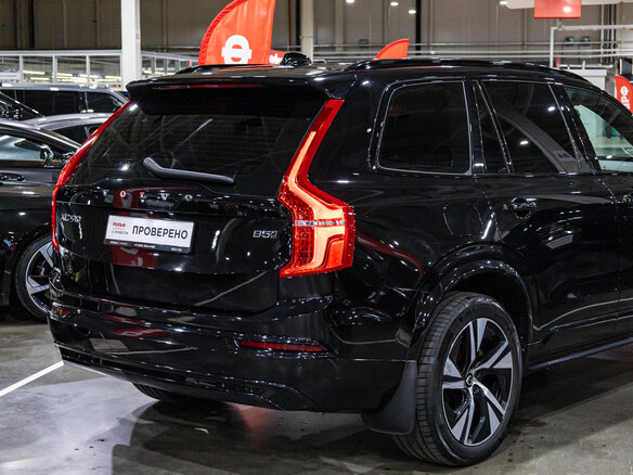 2021 Volvo XC90 II Рестайлинг 1, чёрный, 4799900 рублей - вид 5