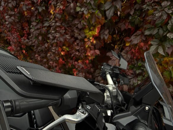 2025 Honda X-ADV, чёрный, 1399999 рублей - вид 13