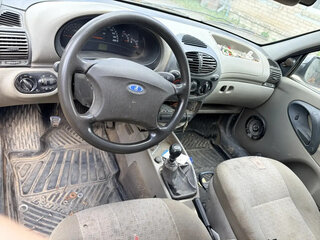 2010 Lada (ВАЗ) Kalina I, серебристый, 150000 рублей, вид 2