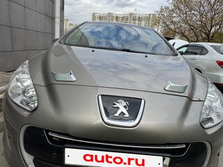 2012 Peugeot 308 I Рестайлинг, бежевый, 599000 рублей, вид 3
