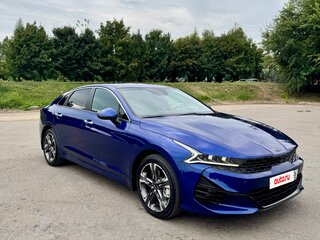 2021 Kia K5 III, синий, 3140000 рублей, вид 4