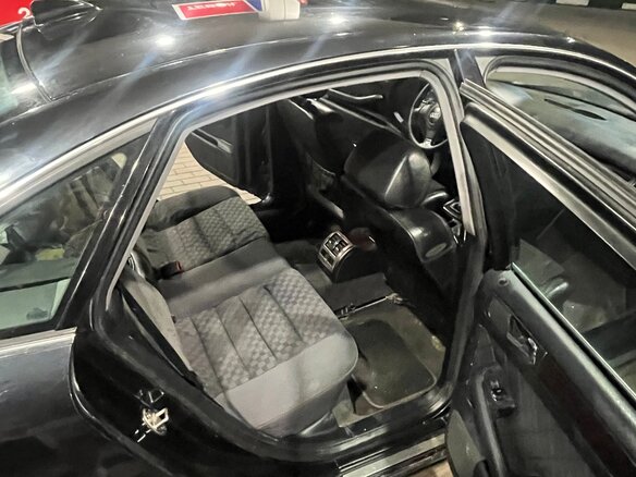 2000 Audi A6 II (C5), чёрный, 274000 рублей - вид 10