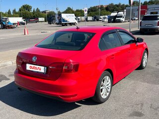 2011 Volkswagen Jetta V, красный, 800000 рублей, вид 3
