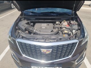 2020 Cadillac XT5 I Рестайлинг, красный, 3300000 рублей, вид 5