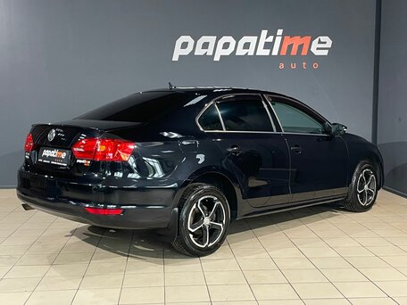 2013 Volkswagen Jetta VI, чёрный, 849000 рублей, вид 3