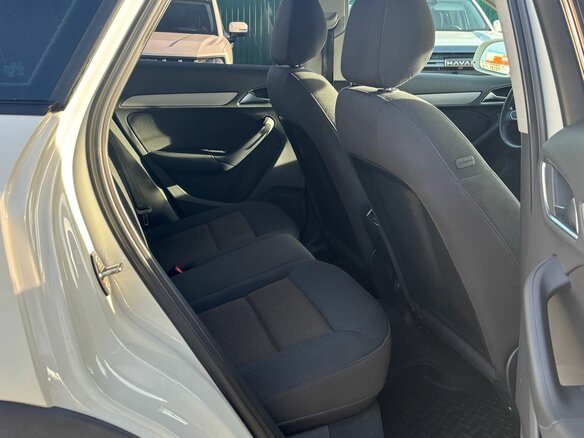 2013 Audi Q3 I (8U), белый, 1750000 рублей - вид 12