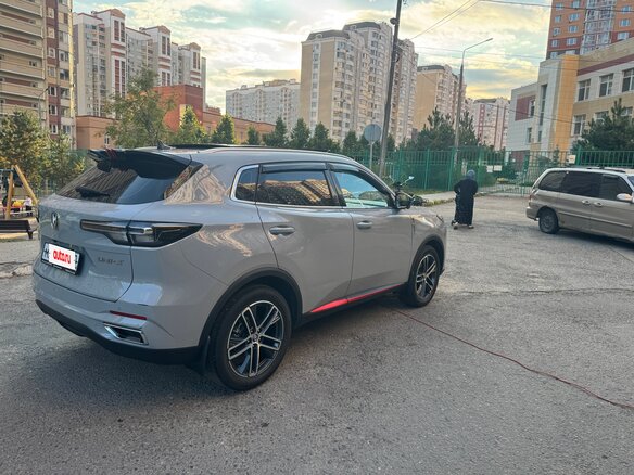 2024 Changan UNI-S I, серый, 2250000 рублей - вид 3