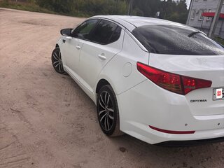2013 Kia Optima III, белый, 820000 рублей, вид 3