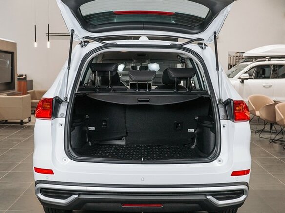2026 Haval M6 II, белый - вид 13