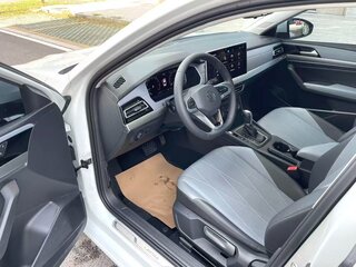 2023 Volkswagen Lavida III Рестайлинг, белый, 1550000 рублей, вид 5