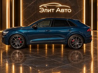 2021 Audi Q8 55 TFSI I (4M), синий, 9690000 рублей, вид 4