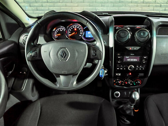 2017 Renault Duster I Рестайлинг, чёрный - вид 16
