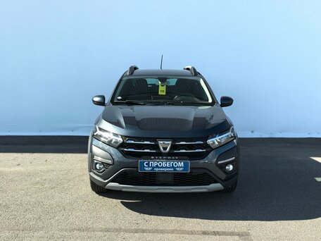 2020 Dacia Sandero Stepway III, серый, 1380000 рублей, вид 2