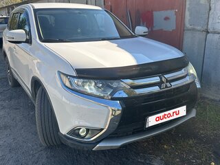 2015 Mitsubishi Outlander III Рестайлинг 2, белый, 1920000 рублей, вид 1