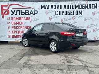 2014 Kia Rio III, чёрный, 850000 рублей, вид 4