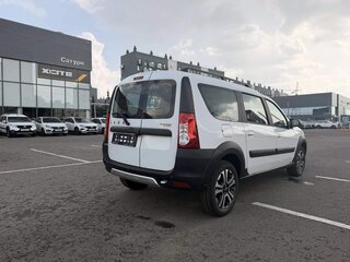 2026 Lada (ВАЗ) Largus Cross I Рестайлинг, белый, 1947000 рублей, вид 2