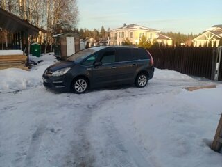2012 Citroen C4 Picasso Grand I, серый, 450000 рублей, вид 4
