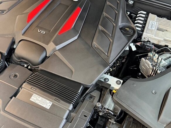 2022 Audi SQ8 I (4M), чёрный, 11900000 рублей - вид 10