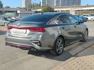 2021 Kia Cerato IV, серый, 1980000 рублей, вид 5