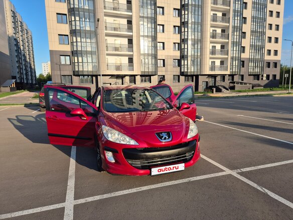 2010 Peugeot 308 I, красный, 550000 рублей