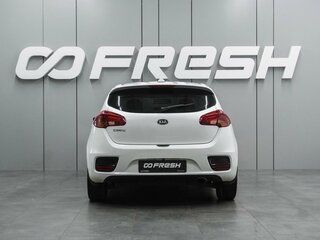 2017 Kia Ceed II Рестайлинг, белый, 1124000 рублей, вид 4