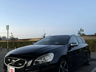 2013 Volvo V60 I, чёрный, 1102000 рублей, вид 1