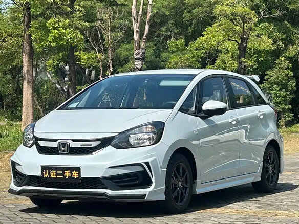 2022 Honda Fit IV Рестайлинг, белый, 1452069 рублей