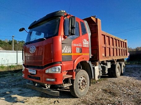 2021 FAW J6 CA3250, красный, 2964000 рублей, вид 1