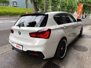2017 BMW 1 серии 118i II (F20/F21) Рестайлинг 2, белый, 947008 рублей, вид 4